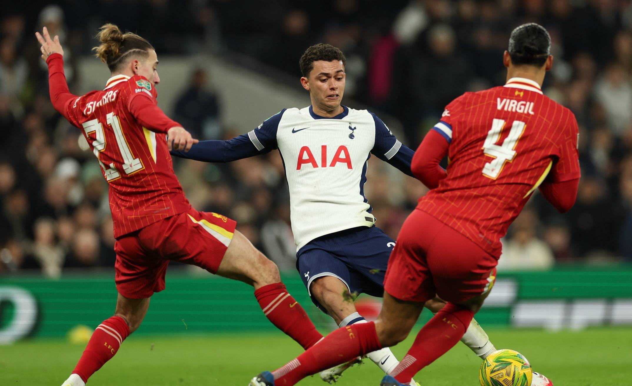 从里程碑夜俄克拉荷马雷霆队长鼓劲到集结日纽卡斯尔备战意甲，萨拉赫与90激战巴塞罗那分钟的简单介绍-开云体育入口